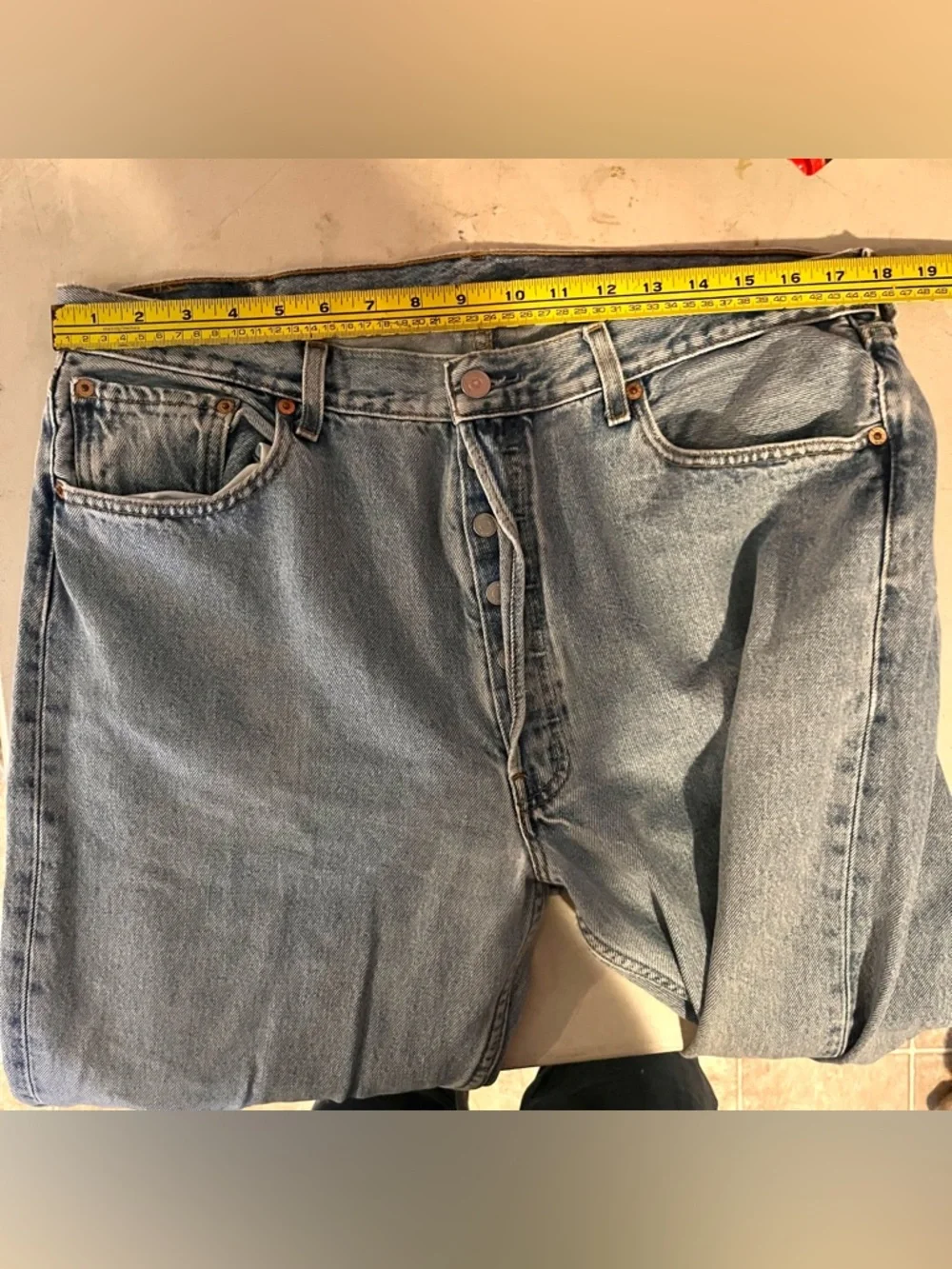 Men's Vintage Levi's 501 XX Button Fly Light Blue Wash Denim Jeans Sz 38 x 30